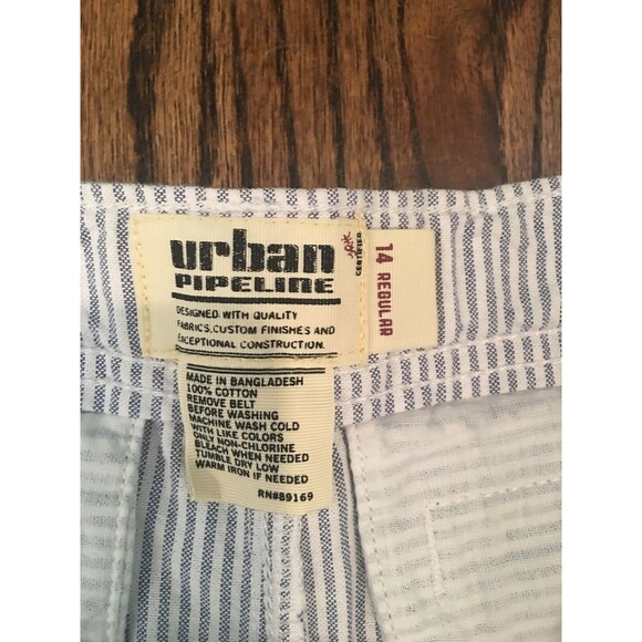 Boy's Urban Pipeline Blue & White Pin Striped Shorts - Size 14 Regular - Picture 3 of 5